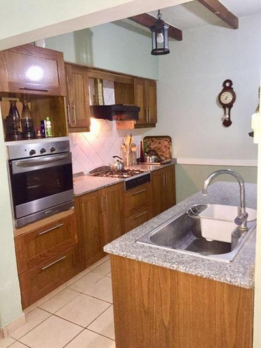 Hermosa Casa En Bella Vista.