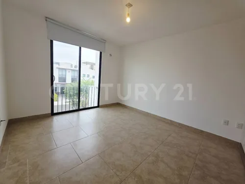 Casa En Renta, Torre De Piedra Juriquilla, Queretaro