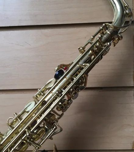 Saxofón Alto Marca Jefferson