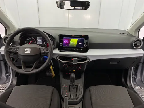 Seat Arona 1.6 Reference