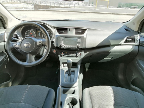 Imagen 11 de 15 de Nissan Sentra 2017