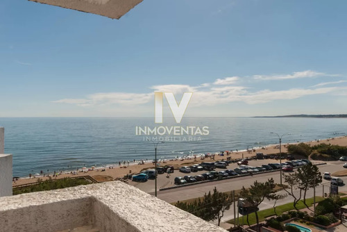 Punta Del Este, Frente Al Mar, Con Vista Y Terraza En Playa Mansa, 2 Dormitorios *