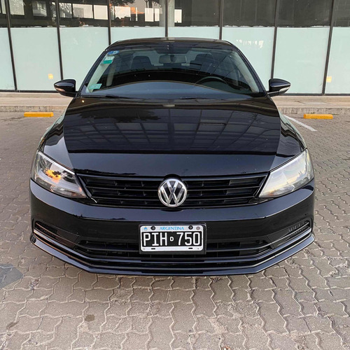 Volkswagen Vento 2.0 Advance I 110cv 2015