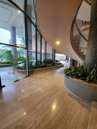 Yosmar & Fernando Alquilan Bello Apartamento En Guataparo, Urb Terrazas Del Country Res La Riviere.. Solo Clientes
