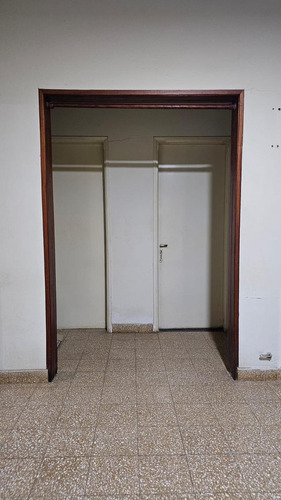 Casa En Venta - 3 Dormitorios 1 Baño - 320mts2 - Leones, Marcos Juárez, Córdoba