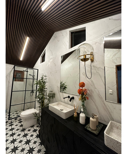 Casa En Excelente Sector Amplia Y Cómoda
