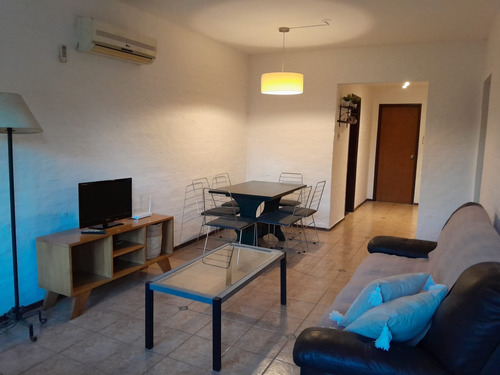 Apartamento De 2 Dormitorios