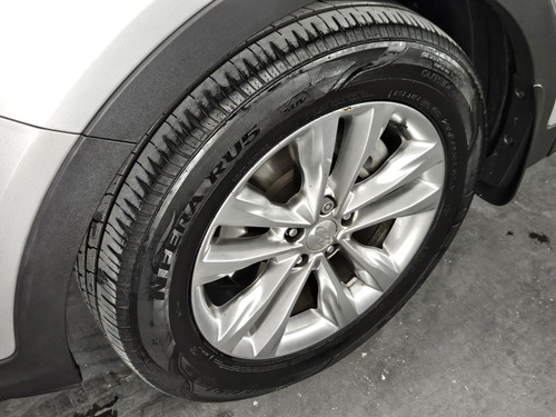 Hyundai Santa Fe 3.3 MPFI 4X4 7 LUGARES V6 270CV GASOLINA 4P AUTOMÁTICO
