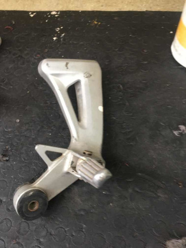 Suzuki Sv650s 99-02 Posapies Traseros (Usado)