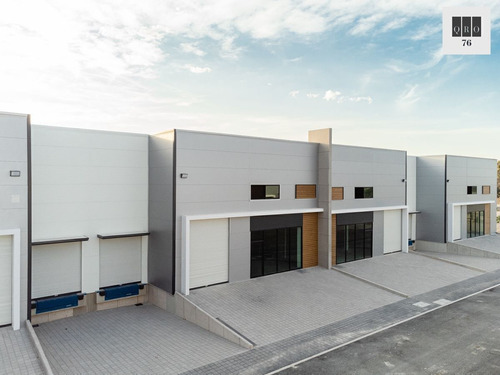 Nave Industrial En Renta En Querétaro - 199.04 M² | Nave 66