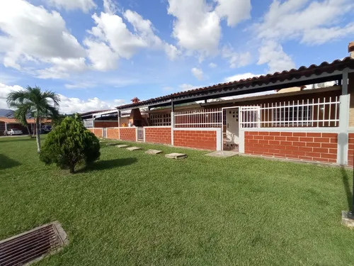 Vende Casa En Valle De Oro.