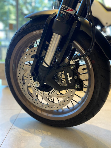 Imagen 8 de 15 de Husqvarna Vitpilen 401 - Tomamos Tu Usado