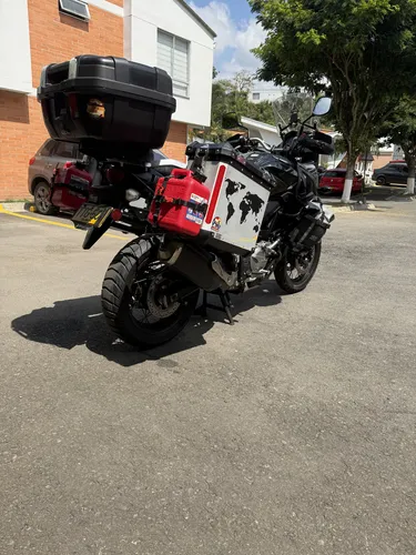 V-strom 650 Xt Modelo 2020 Color Negro