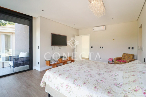 Imagem 23 de 30 de Tamboré 11 - 388m²; 4 Suítes; Living De 3 Ambientes; Cozinha Integrada; Ótima Localização; Vista Permanente - Cncd337