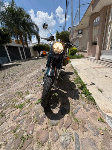 Royal Enfield 250 Clasic