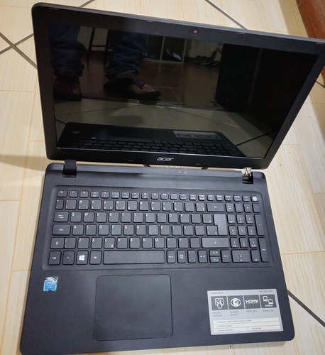 Notebook Acer Es1-533-c27u Para Peças Preto (Usado)