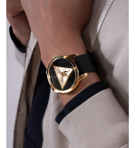 Reloj Guess Badge Hombre Triangulo
