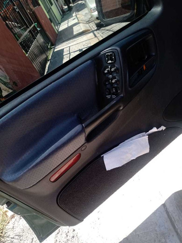 Imagen 12 de 13 de Jeep Cherokee Cherokee Se