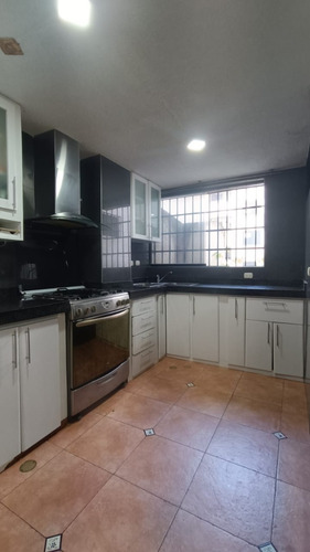 Imagen 7 de 20 de Apartamento Residencias La Quinta 106m2 Pb Terraza 11 Los Teques