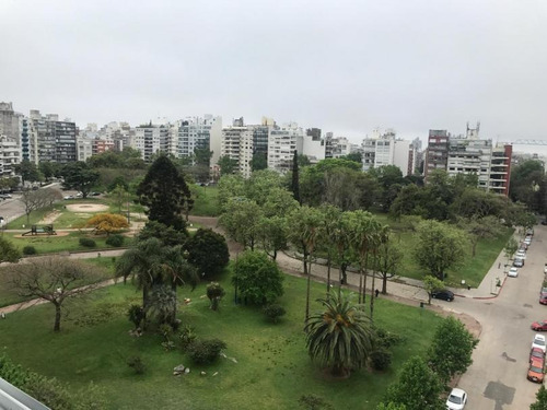 Imagen 3 de 14 de Venta Apartamento Frente Al Parque Villa Biarritz, Con Gran Vista E Impecable