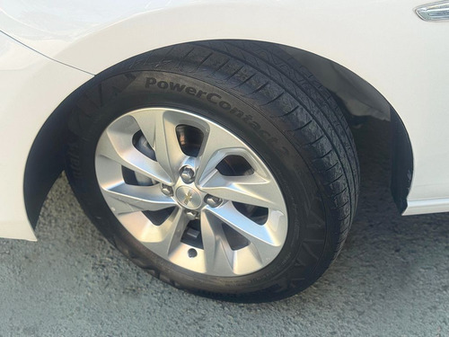 Chevrolet Onix 1.0 Lt