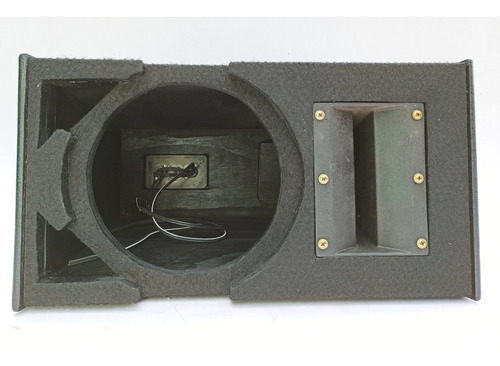 Imagem 1 de 1 de Moldura Line Array 210asl