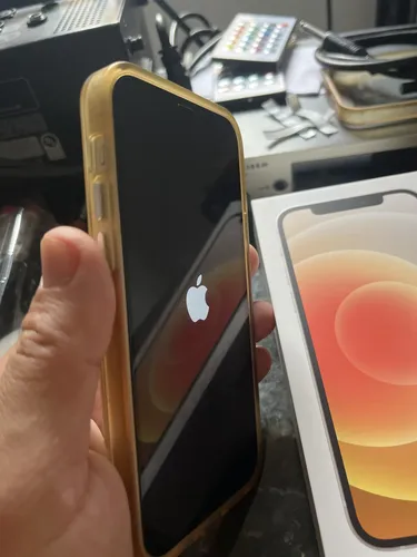 Apple Iphone 12 (64 Gb) - Branco | Parcelamento sem juros