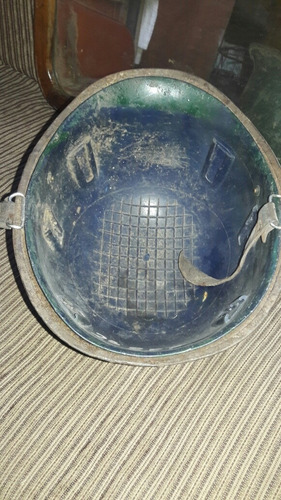 Imagen 2 de 2 de Casco Militar Antiguo
