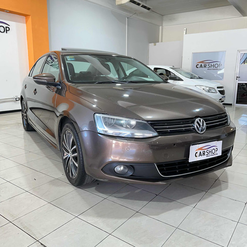 Volkswagen Vento 2.0 Sportline Tsi 200cv