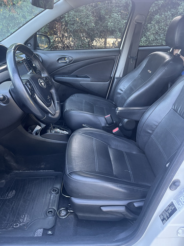 Toyota Etios 1.5 Platinum At