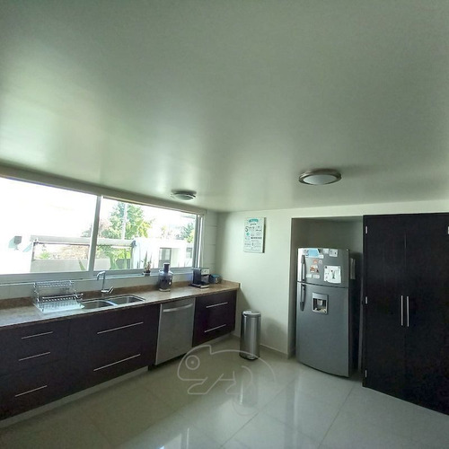 Imagen 9 de 30 de Casa En Venta En Satélite. Con Amplios Espacios.