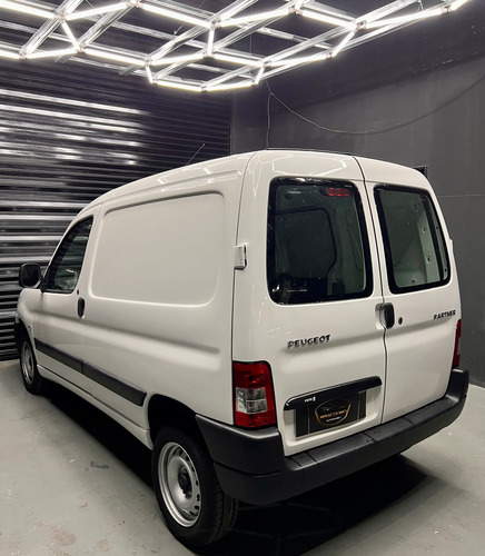 Peugeot Partner 1.6 Furgon Confort