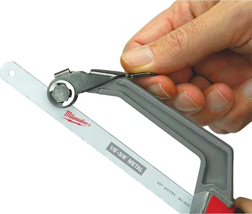 Segueta Compacta Milwaukee