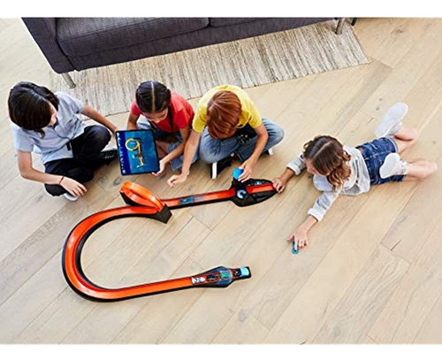 Kit inicial Hot Wheels Id Smart Track com 3 carros exclusivos