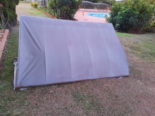 Imagem 3 de 3 de Toldo