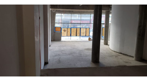 Imagen 4 de 8 de Local Comercial A Estrenar, Financiación En Pesos