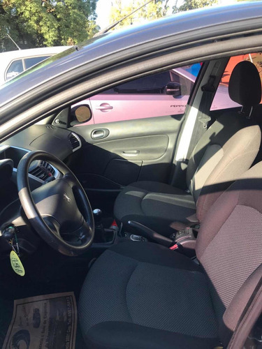 Peugeot 207 2012 1.4 Xs