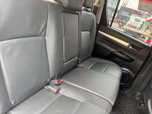 Toyota Hilux 2.4 Automatica Full 4x4