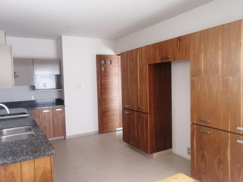 Imagen 5 de 15 de ¡¡¡ Oportunidad ¡¡¡ Casa En Venta Fraccionamiento Mayorazgo León Gto.