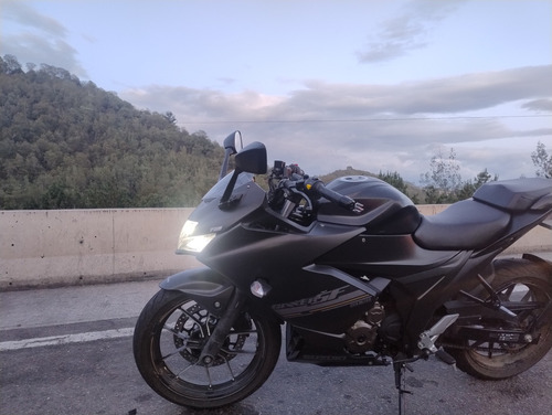 Gixxer 250 , Modelo 2025 Poco Uso , Impuestos Al Día