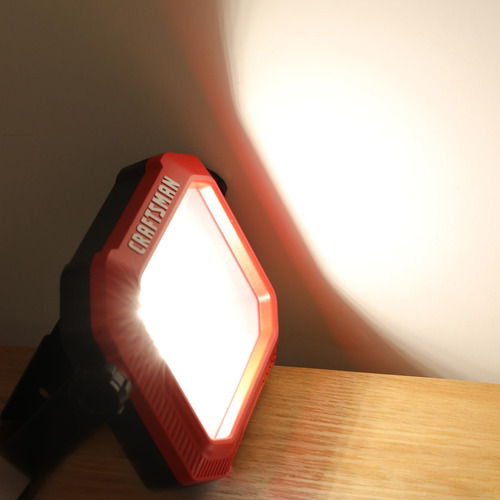 Lámpara Led Portátil Work Light Craftsman, 1100 Lúmenes, 400