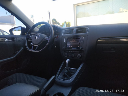 Volkswagen Vento Comfortline 1.4 Tsi