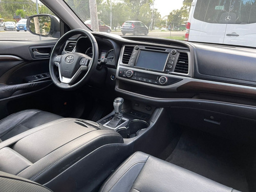 Imagen 15 de 15 de Toyota Highlander 2015