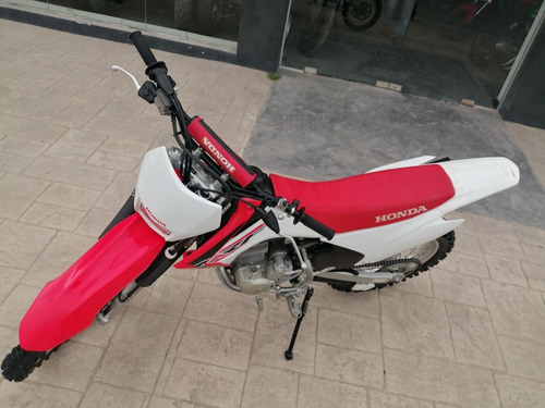 Imagen 3 de 11 de Honda Crf 230 Año 2019