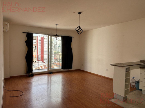 Alquiler Departamento Con Cochera Cubierta Fija En Almagro