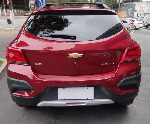 Chevrolet Onix 1.4 Activ Aut. 5p