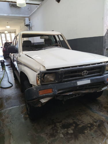 Toyota Corolla At