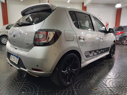 Imagen 3 de 11 de Renault Sandero 2.0 Rs 145cv 2017
