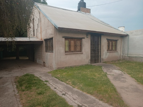 Casa En Venta En Saldán A Metros De Portón De Piedra