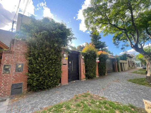 Casa En Venta En Quilmes Oeste